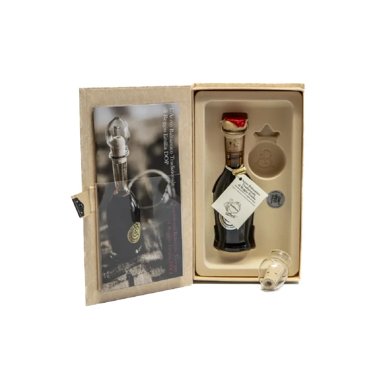 Reggio Emilia traditional balsamic vinegar - Image 3